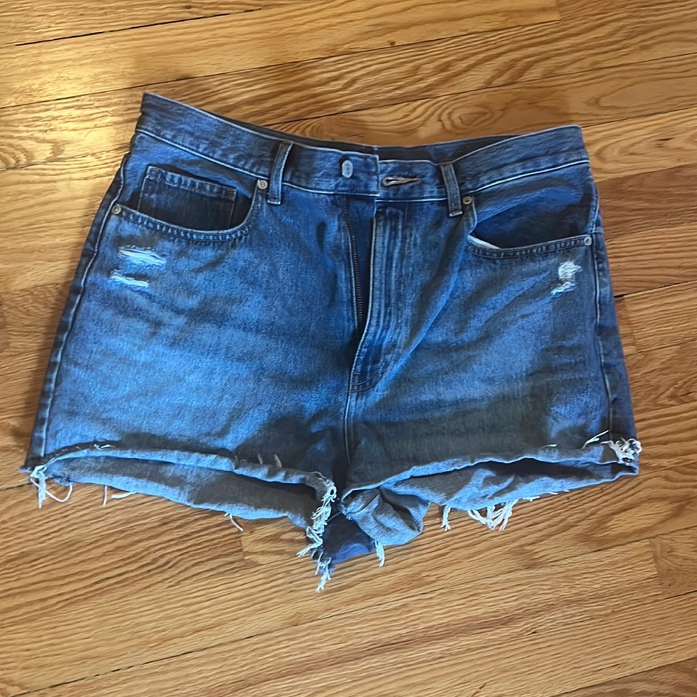 Uniqlo cutoff jean shorts